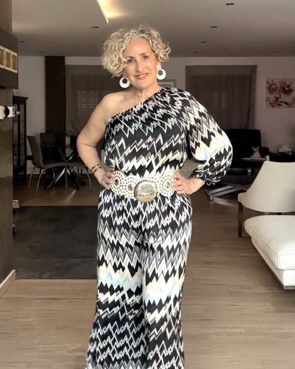 Conjunto Violeta Negro - Imagen 2