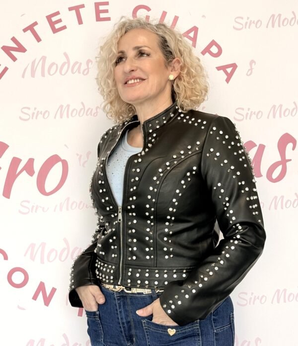 Chaqueta Piel Tachuelas