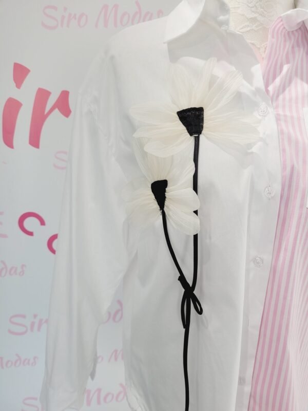 Blusa flor - Imagen 4