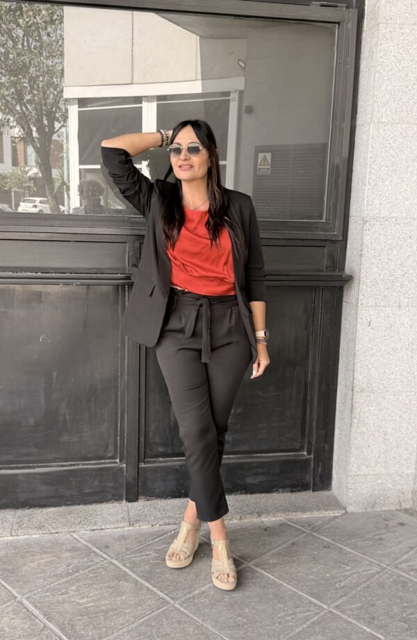Traje Louise Negro - Imagen 3